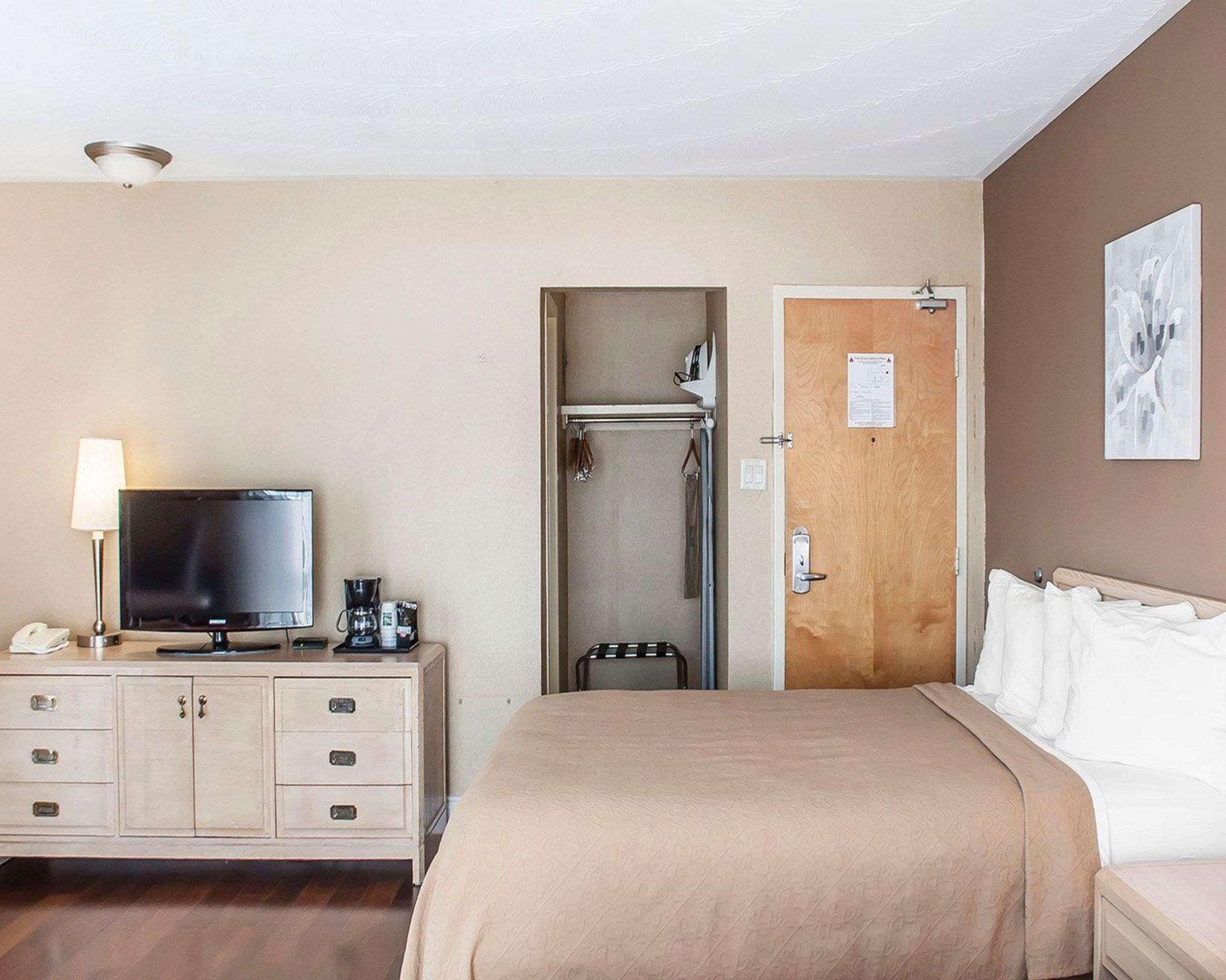 Quality Hotel Fallsview Cascade Niagara Falls Exteriör bild